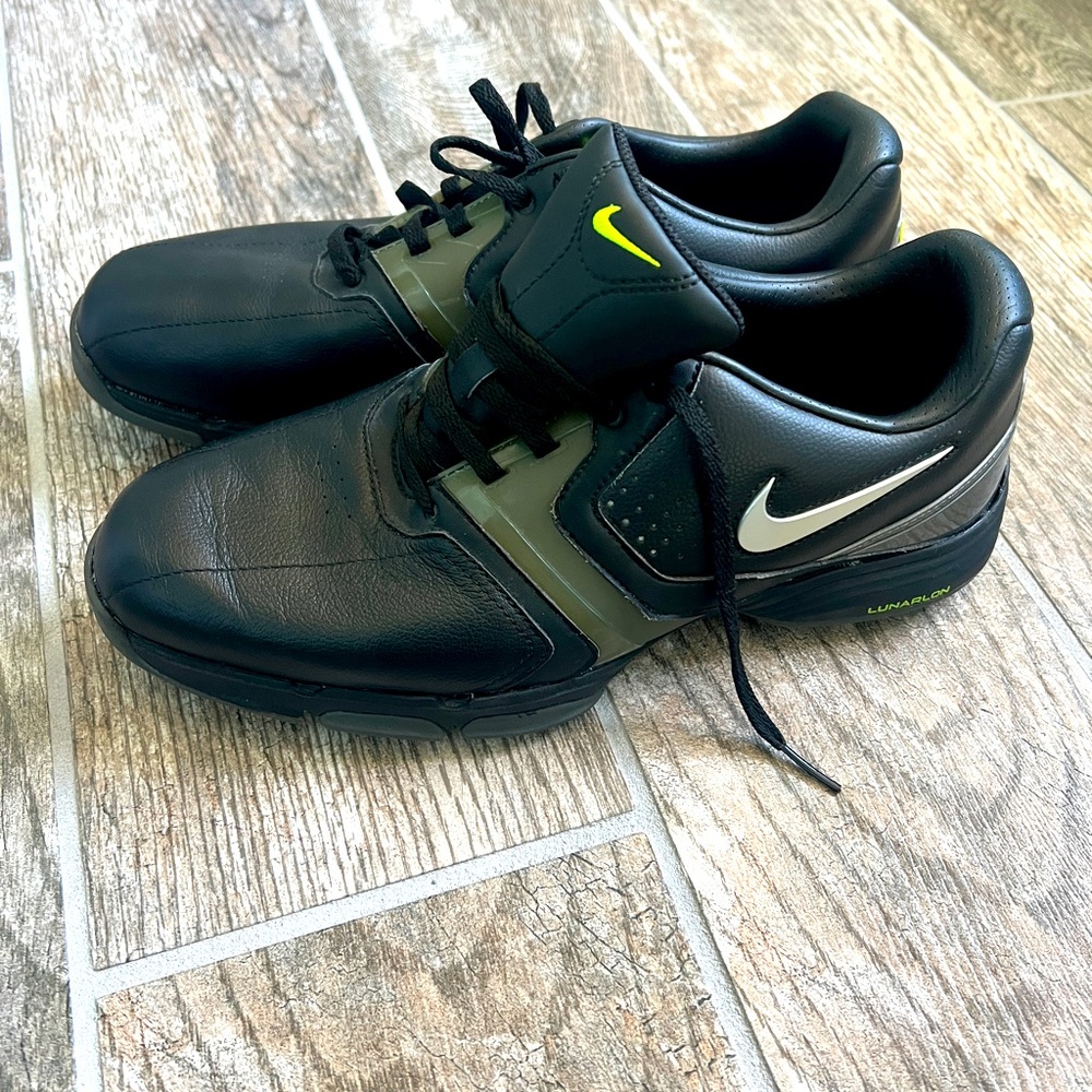 Nike Golf Lunarlon with Saddle Spikes, Men’s Size 9W US, Size 42.5 EU
